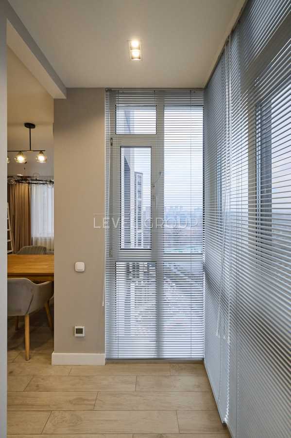 Продаж 2-кімнатної квартири 71.8 м², Любомира Гузара просп., 13