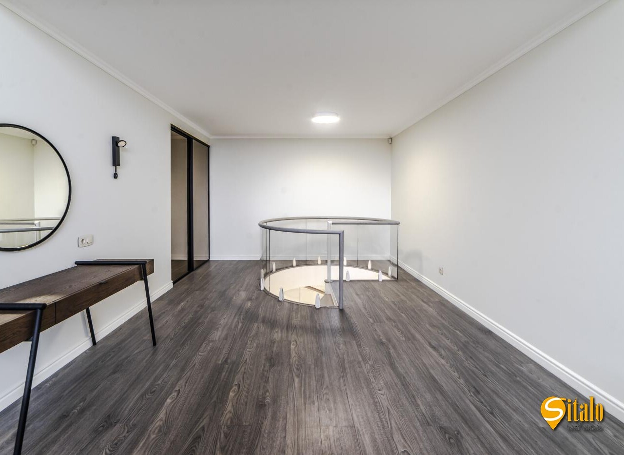 Продажа 5-комнатной квартиры 330 м², Героев Сталинграда просп.