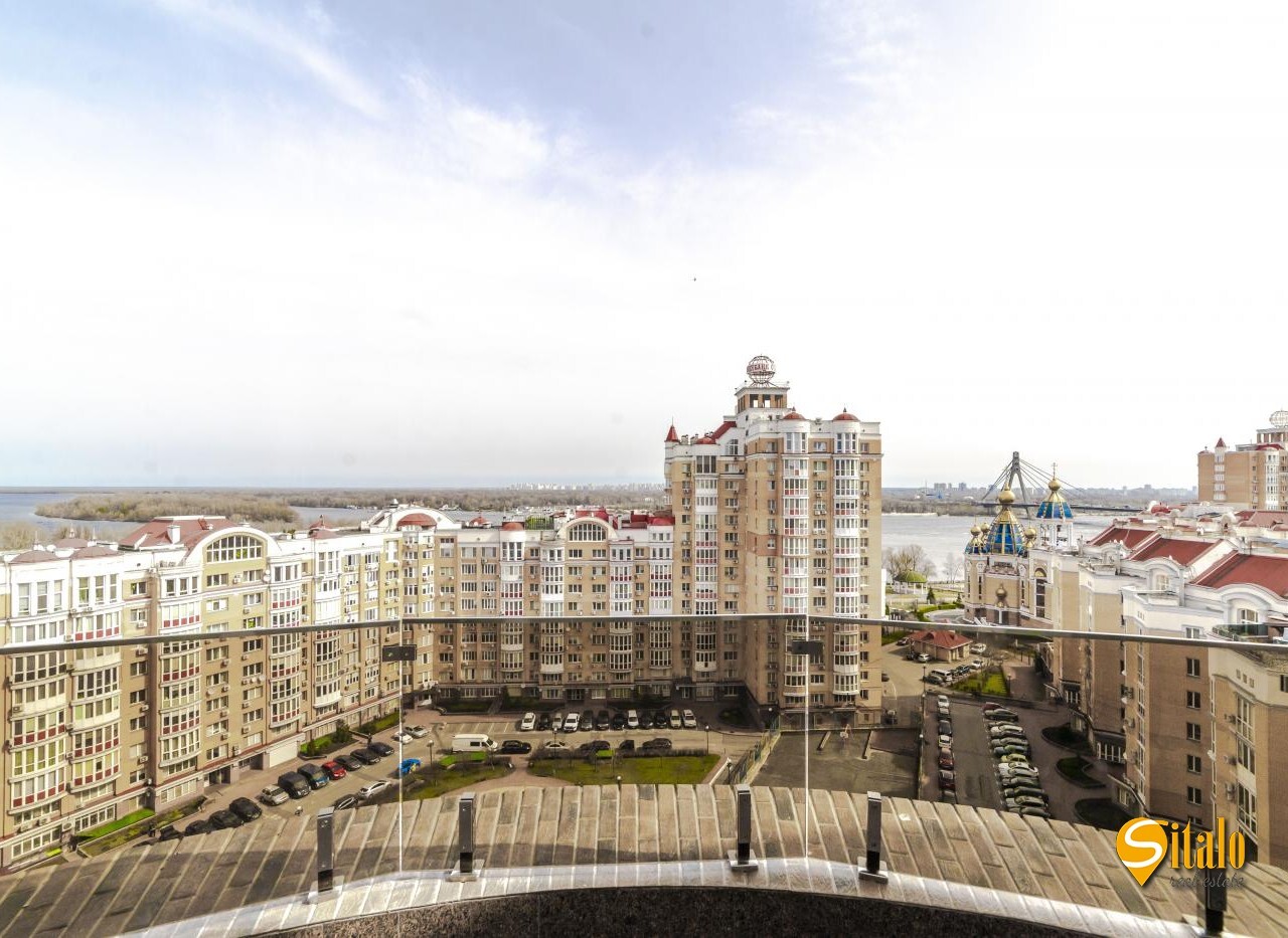 Продажа 5-комнатной квартиры 330 м², Героев Сталинграда просп.