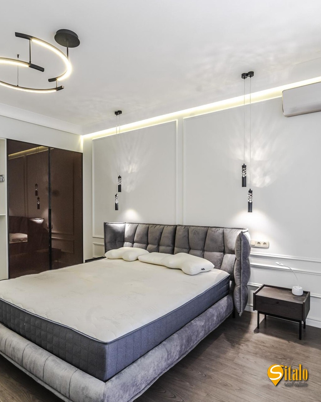 Продажа 5-комнатной квартиры 330 м², Героев Сталинграда просп.