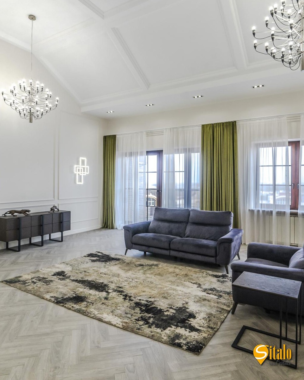 Продажа 5-комнатной квартиры 330 м², Героев Сталинграда просп.