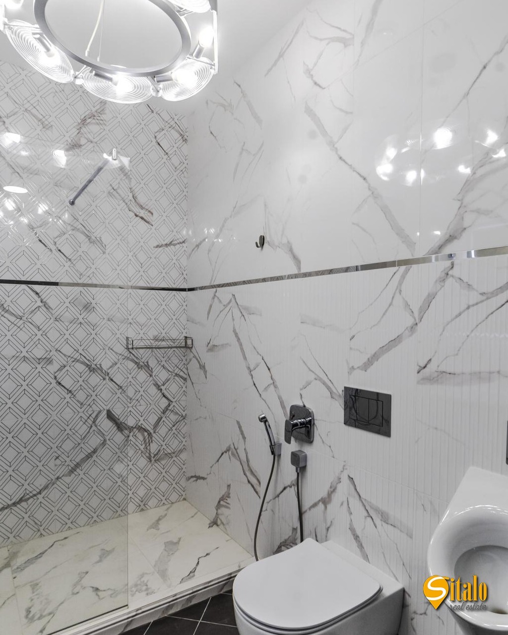 Продажа 5-комнатной квартиры 330 м², Героев Сталинграда просп.