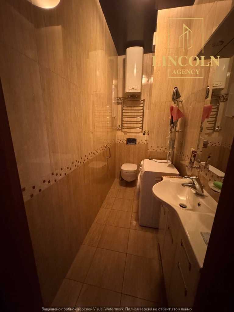 Продажа 3-комнатной квартиры 130 м², Соломенская ул., 15А