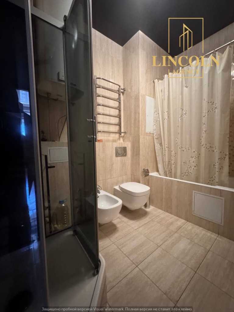 Продажа 3-комнатной квартиры 130 м², Соломенская ул., 15А