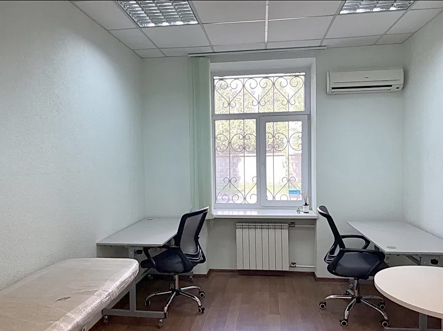 Оренда офісу 95 м², Старокиївська вул., 26