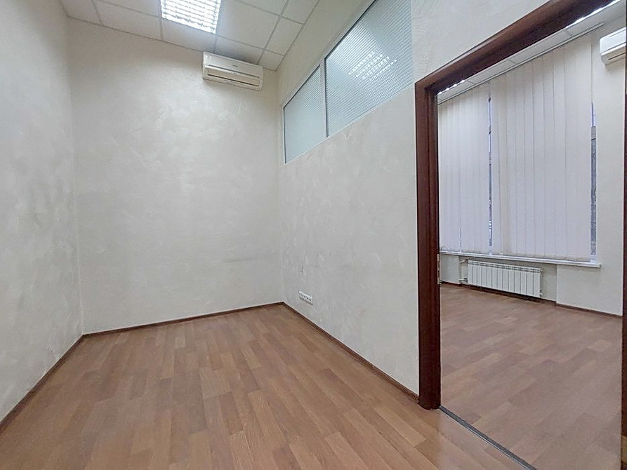 Оренда офісу 95 м², Старокиївська вул., 26