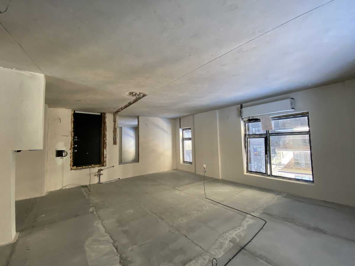 Продажа 2-комнатной квартиры 101.2 м², Украинская ул., 1б/1