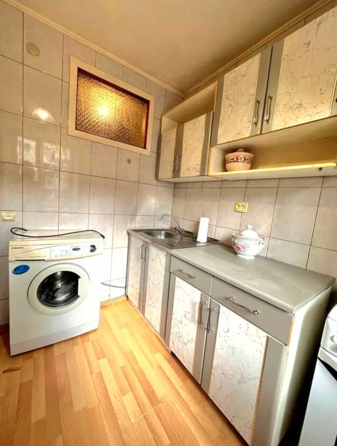 Продажа 3-комнатной квартиры 58 м², Науки, 117