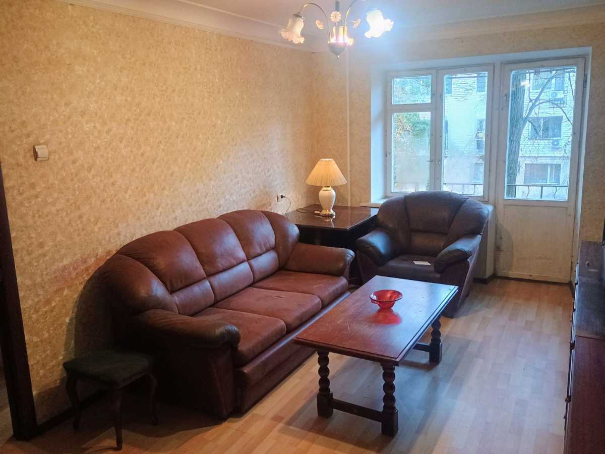 Продажа 3-комнатной квартиры 58 м², Науки, 117