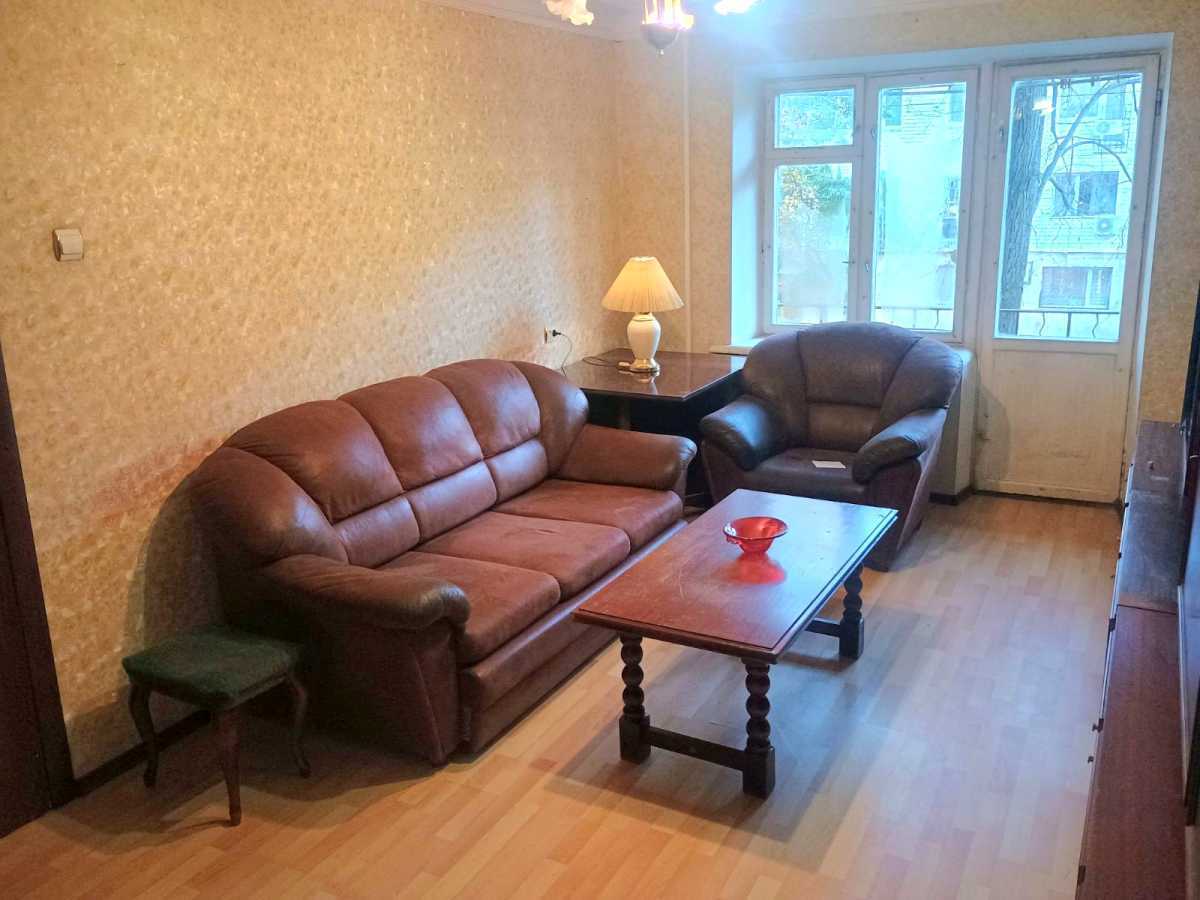 Продажа 3-комнатной квартиры 58 м², Науки, 117