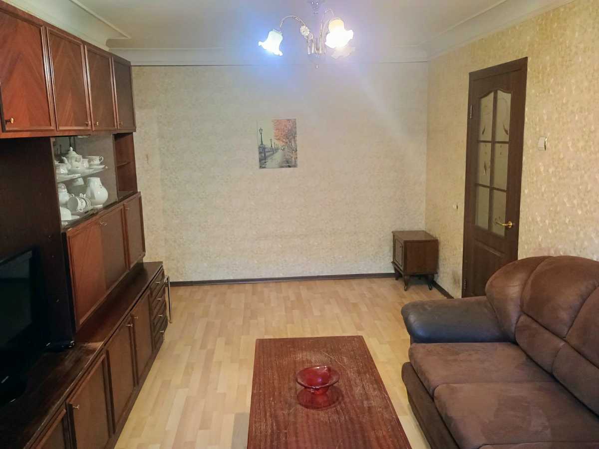Продажа 3-комнатной квартиры 58 м², Науки, 117