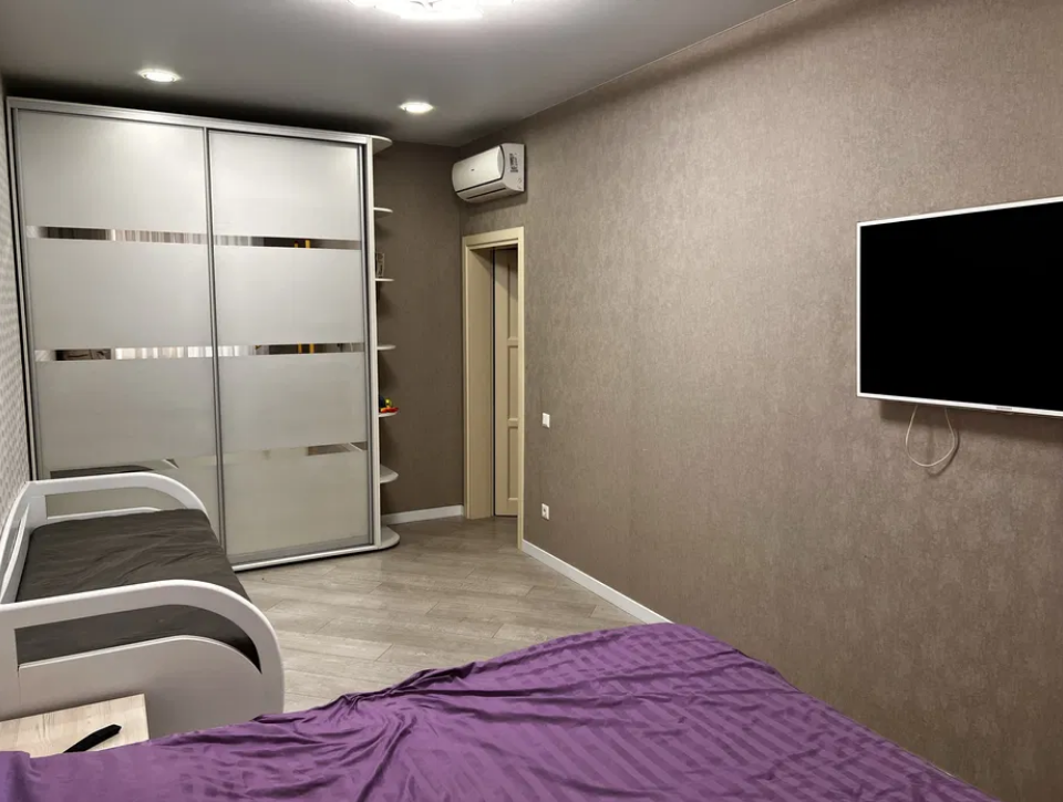 Продажа 2-комнатной квартиры 60 м², Михайловская ул.