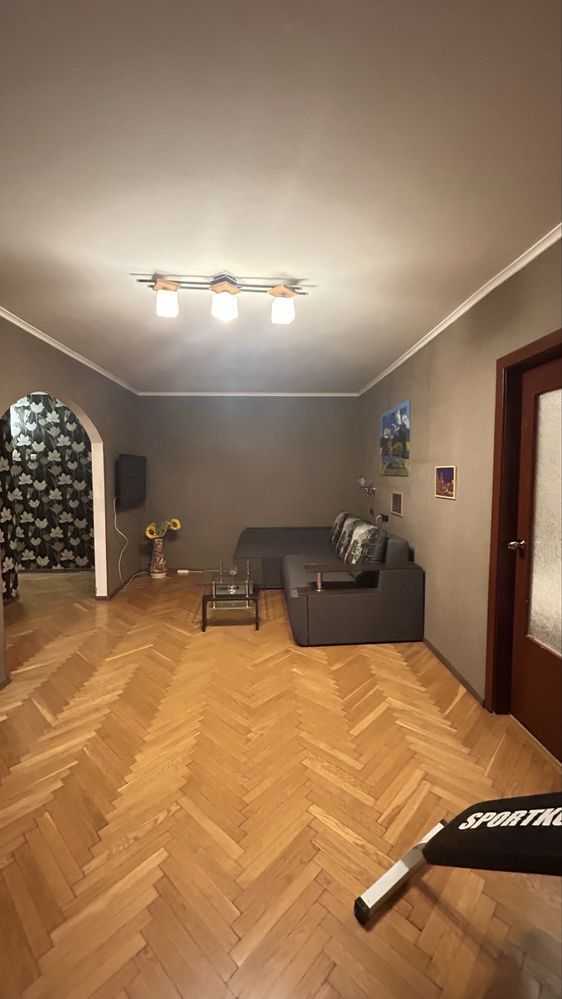 Продажа 2-комнатной квартиры 48 м², Академика Туполева ул., 17