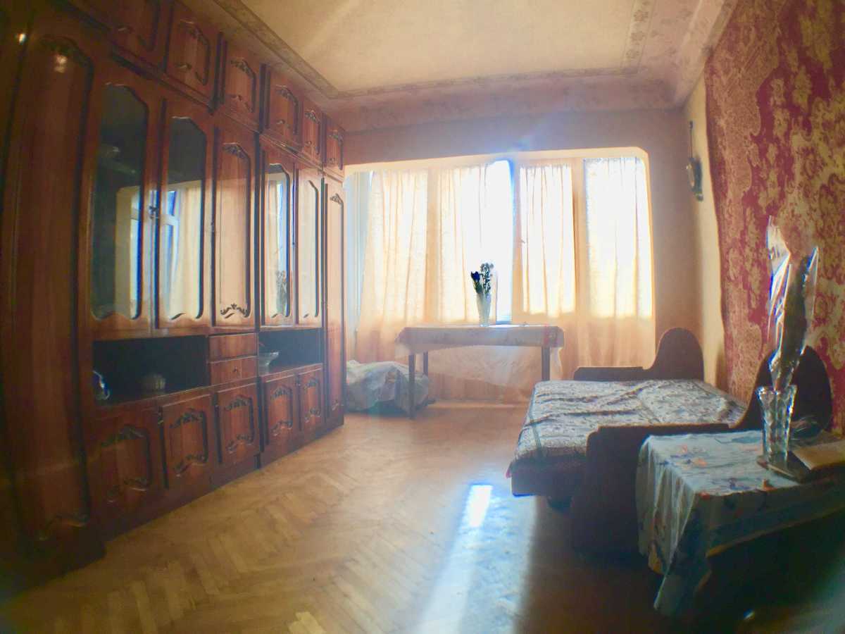 Продажа 2-комнатной квартиры 56 м², Березняковская ул., 12