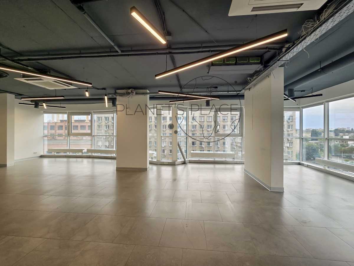 Продаж офісу 288.1 м², Жилянська вул., 118