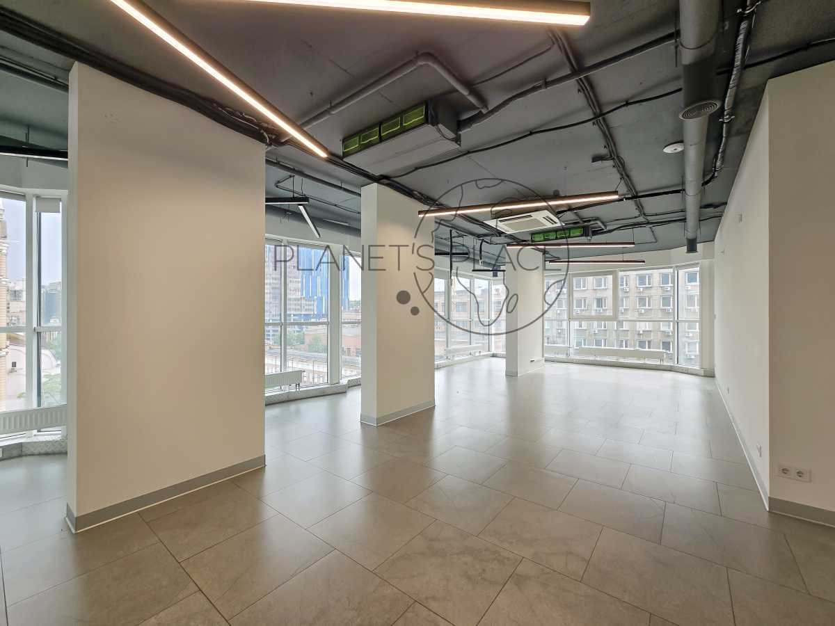 Продаж офісу 288.1 м², Жилянська вул., 118