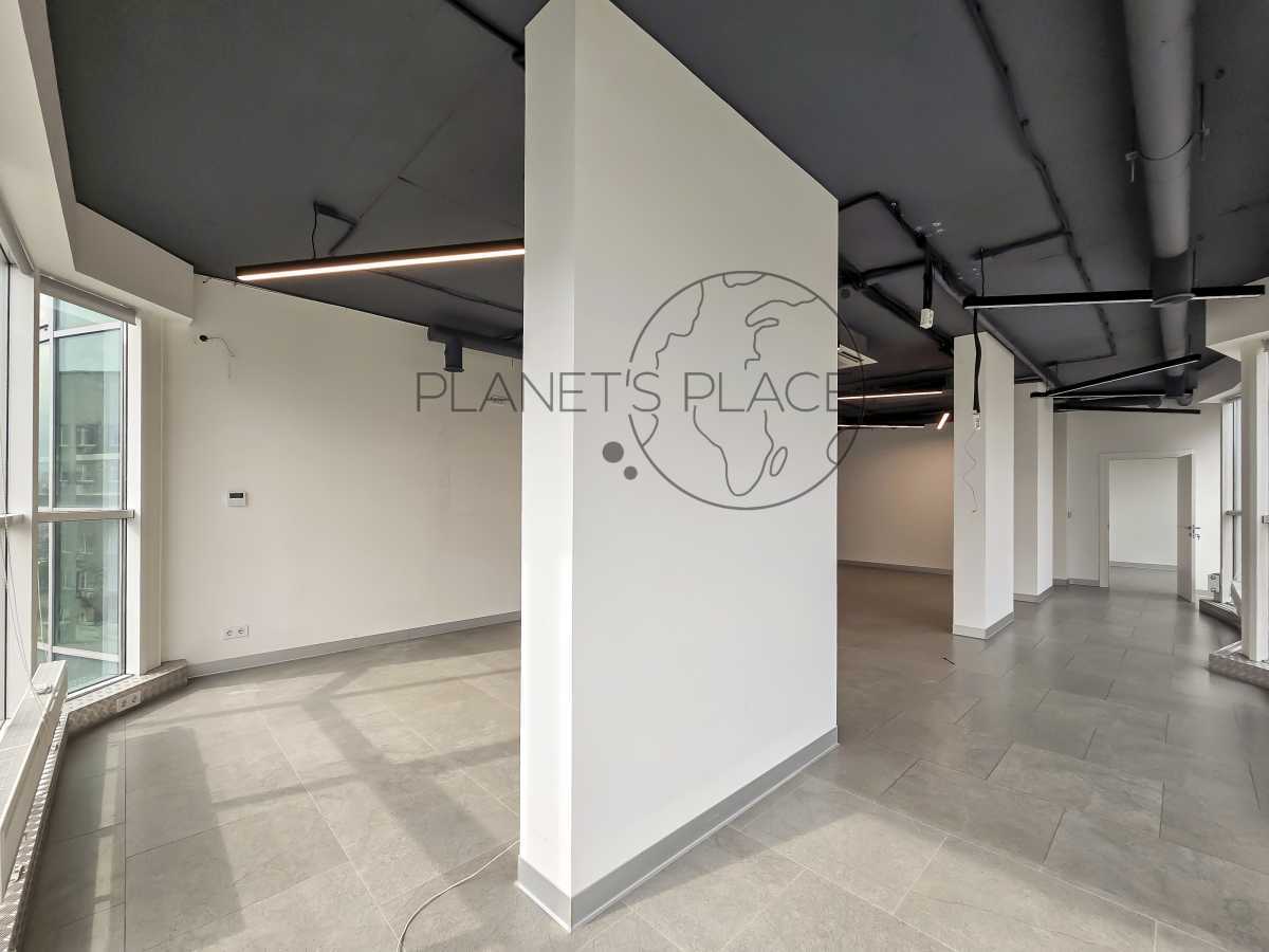 Продаж офісу 288.1 м², Жилянська вул., 118