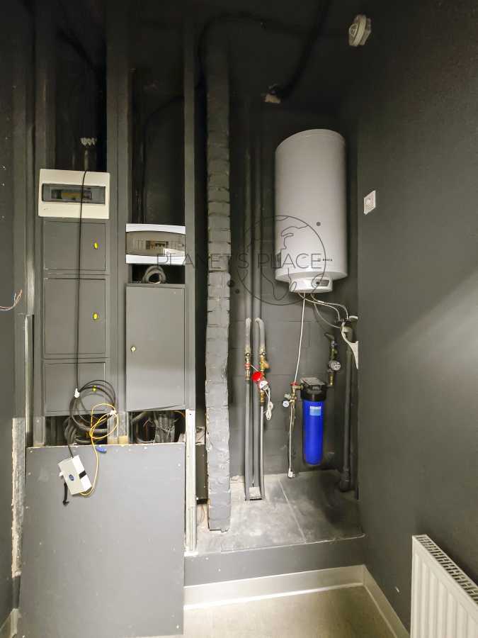 Продаж офісу 288.1 м², Жилянська вул., 118