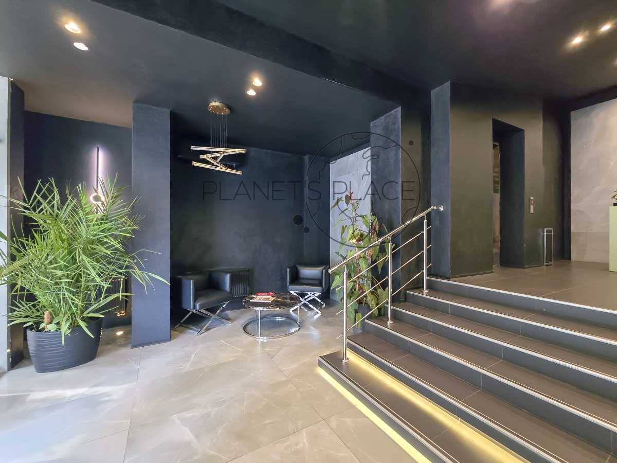 Продаж офісу 288.1 м², Жилянська вул., 118