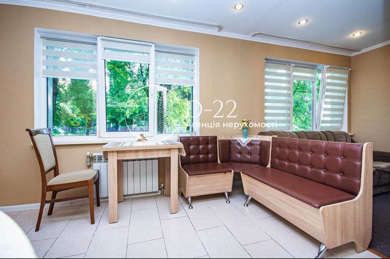 Продажа 3-комнатной квартиры 106 м², Науки просп., 86