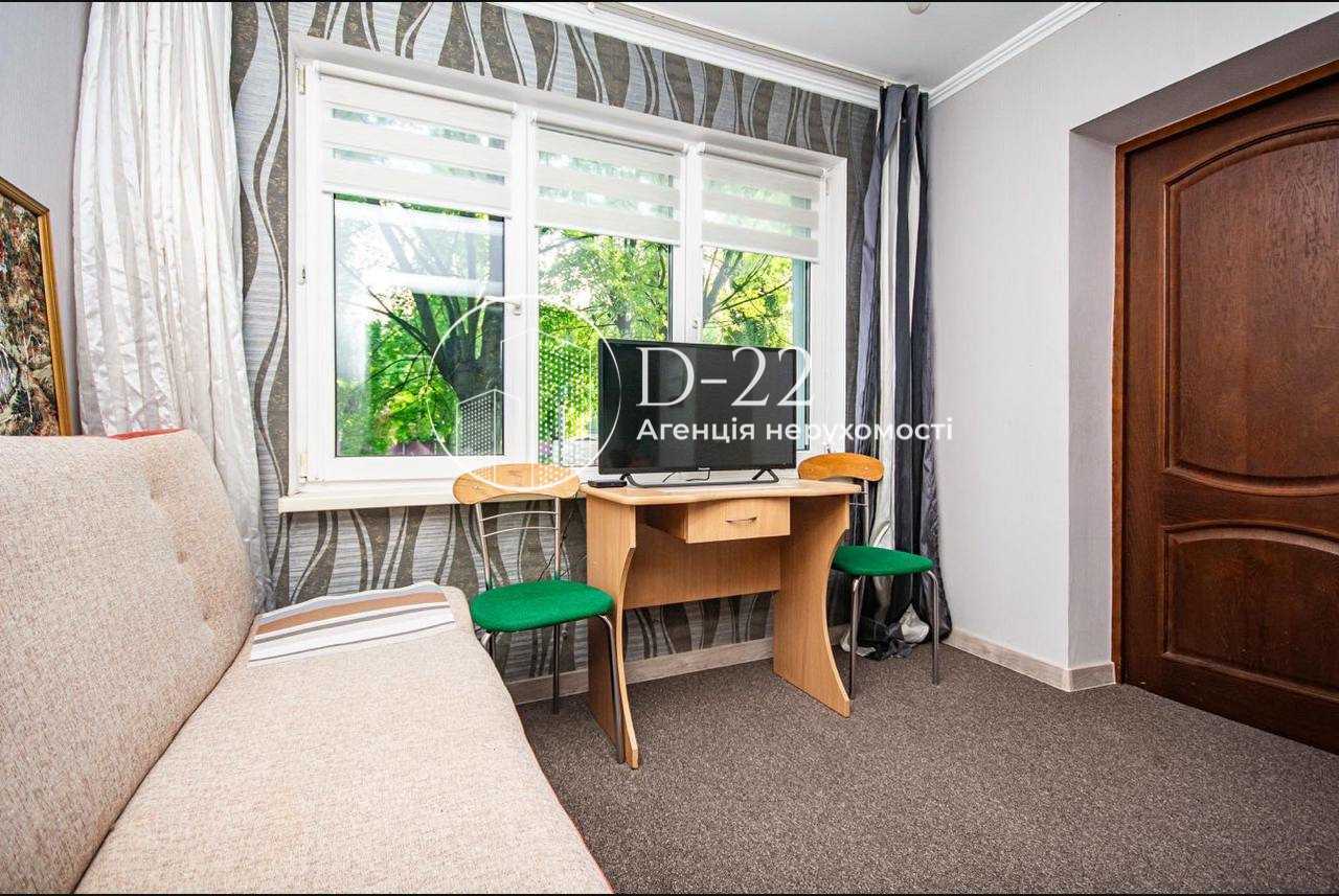 Продажа 3-комнатной квартиры 106 м², Науки просп., 86