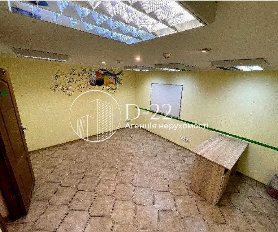 Продаж офісу 146 м², Дружби Народів бул., 13