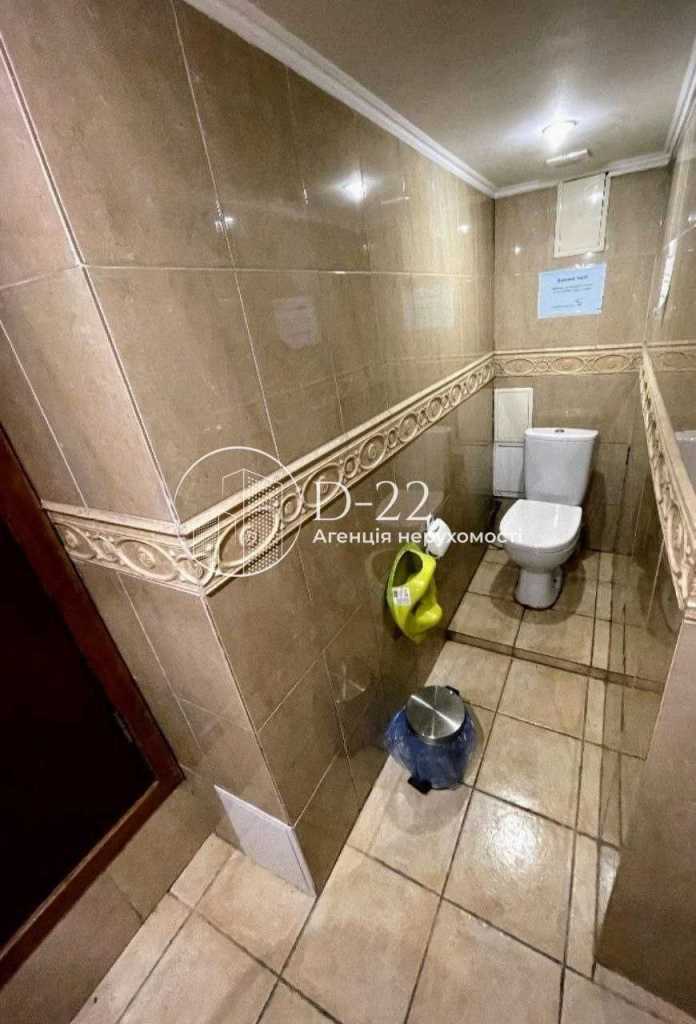 Продаж офісу 146 м², Дружби Народів бул., 13