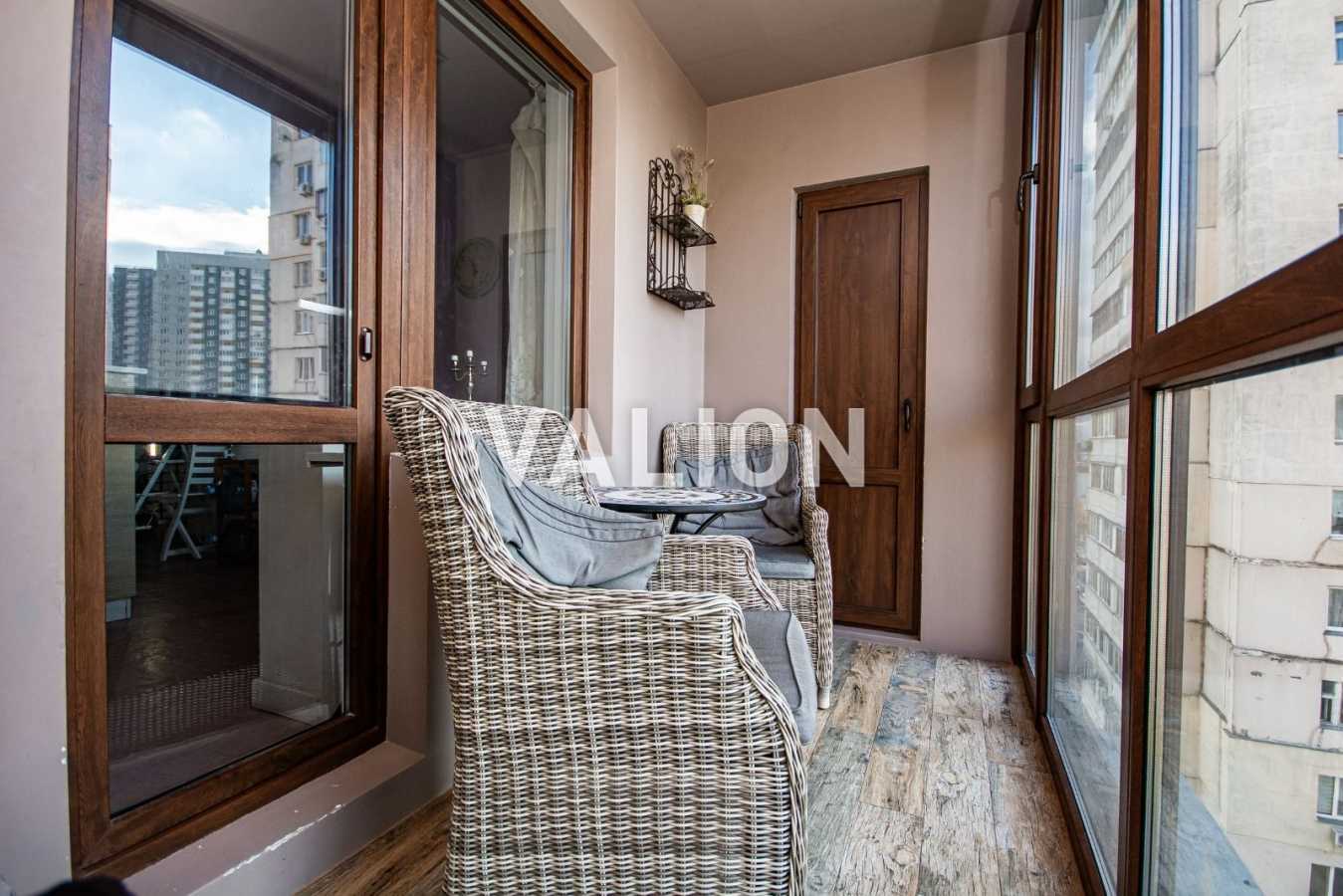 Продажа 2-комнатной квартиры 60 м², Вишняковская ул., 5