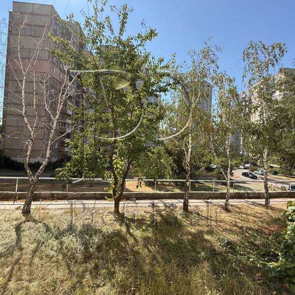 Продажа 1-комнатной квартиры 41 м², Градинская ул., 10А