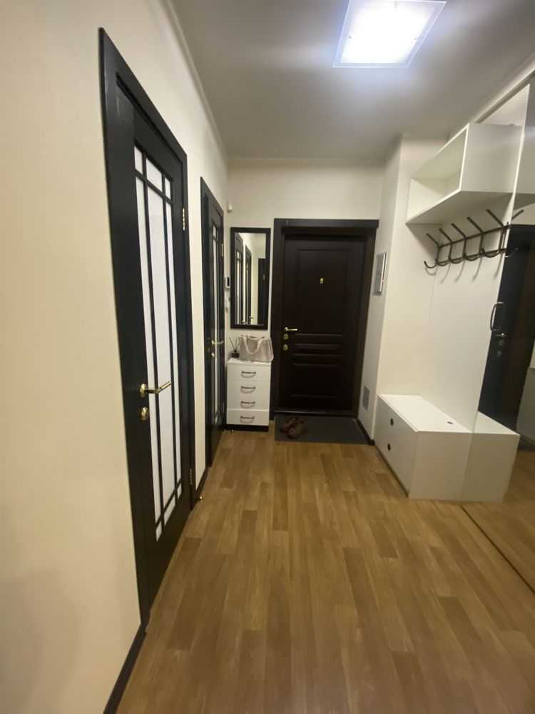 Продажа 1-комнатной квартиры 50 м², Михаила Котельникова ул., Драгоманова, 2