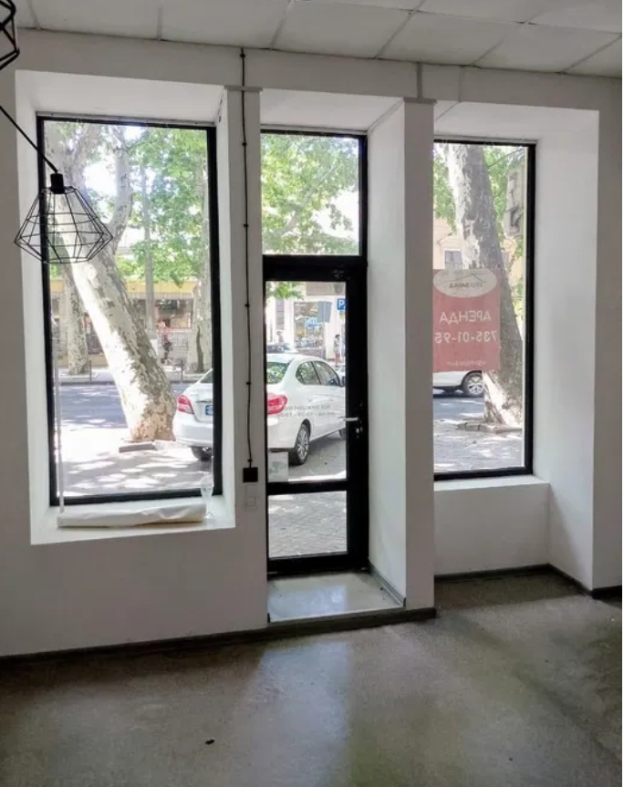 Оренда торговельного приміщення 29 м², Ришельевская вул.