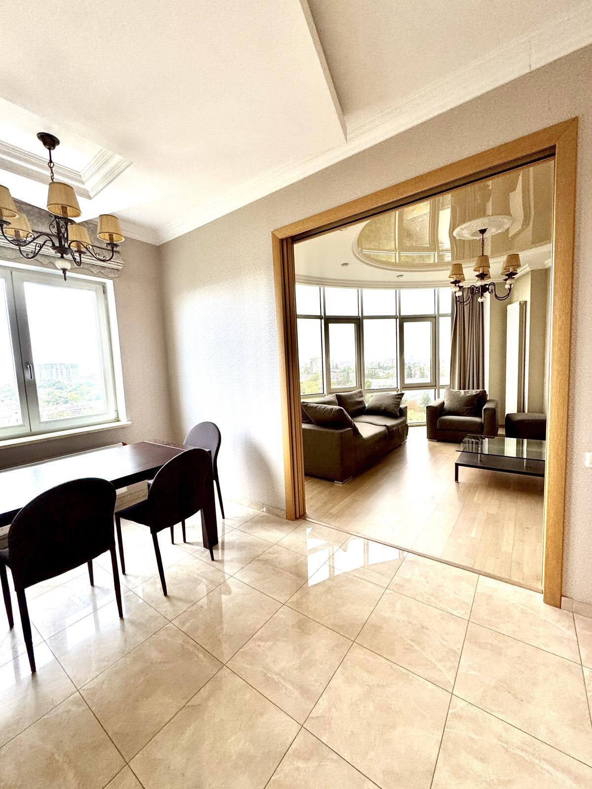 Аренда 2-комнатной квартиры 90 м², Французский бул., 9