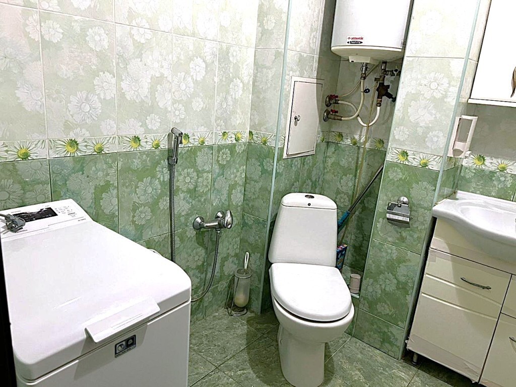 Продаж 2-кімнатної квартири 60 м², Дюковская вул., 8