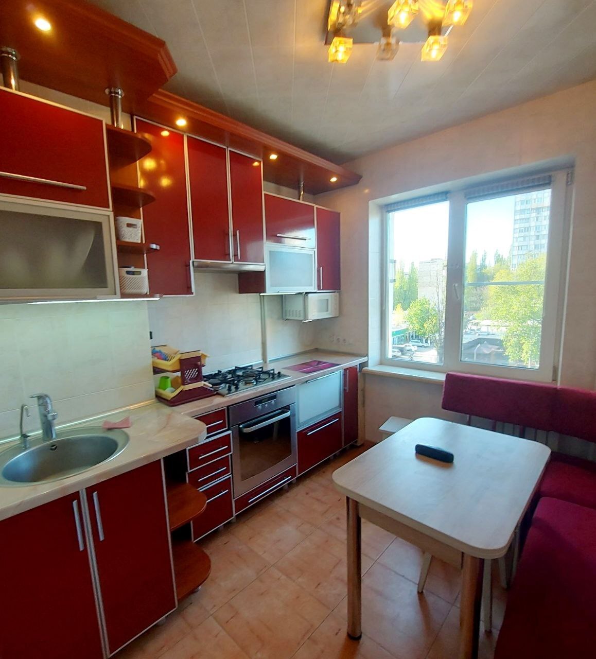 Аренда 2-комнатной квартиры 50 м², Академика Глушко просп.