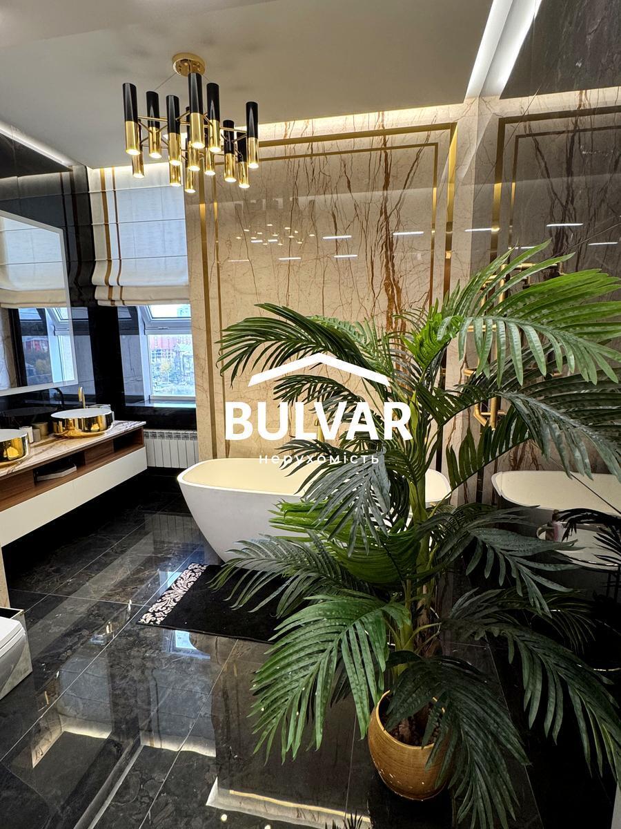 Продажа 3-комнатной квартиры 10 м², Клочковская ул.