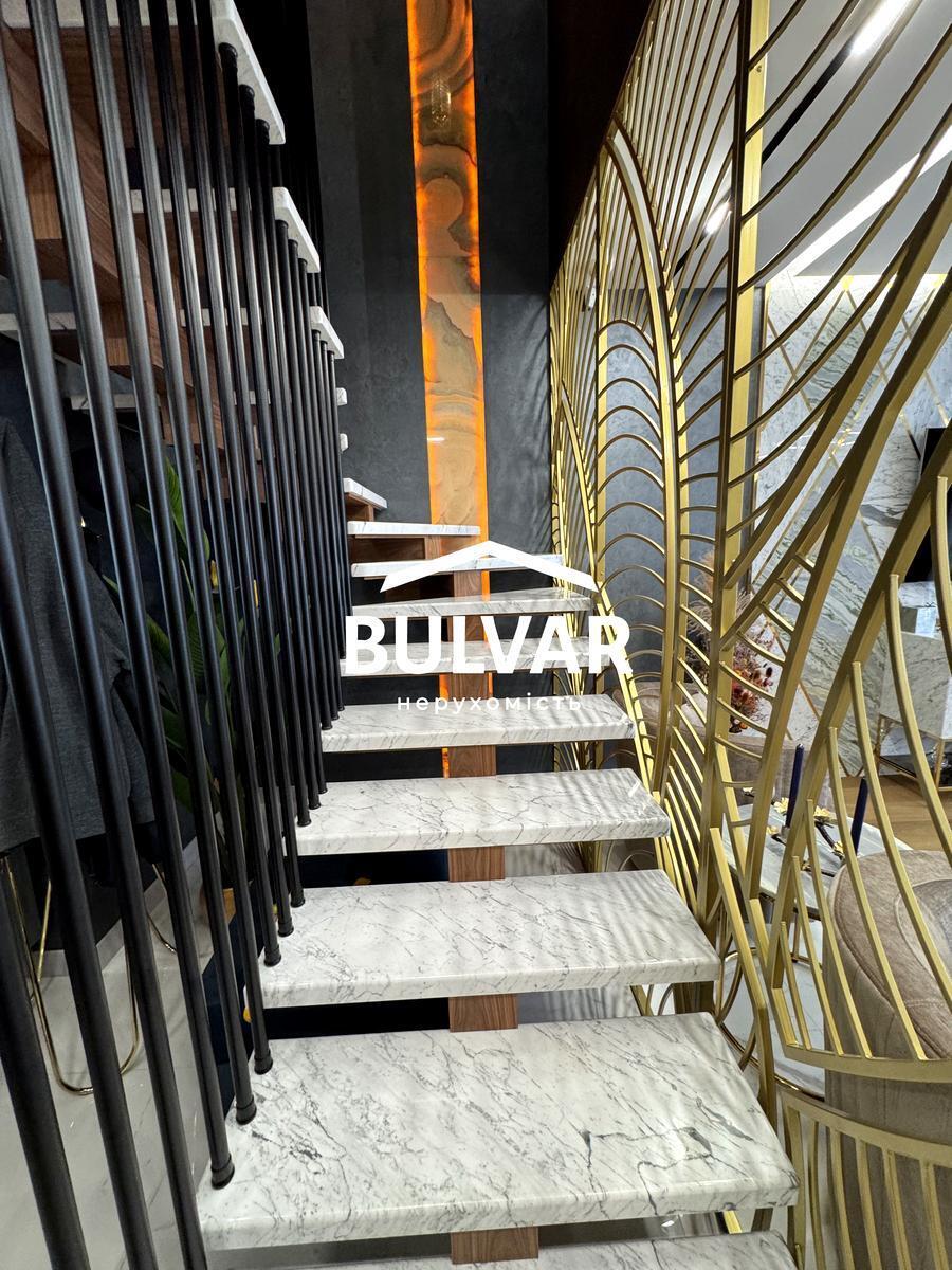 Продажа 3-комнатной квартиры 10 м², Клочковская ул.