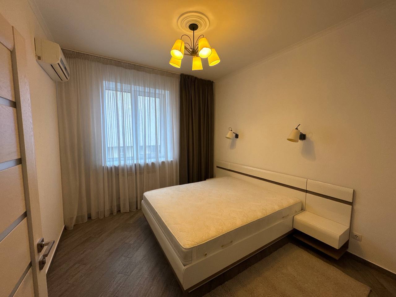 Оренда 2-кімнатної квартири 65 м², Рогнединська вул., 5/14