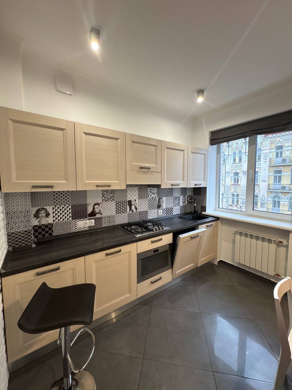 Оренда 2-кімнатної квартири 65 м², Рогнединська вул., 5/14