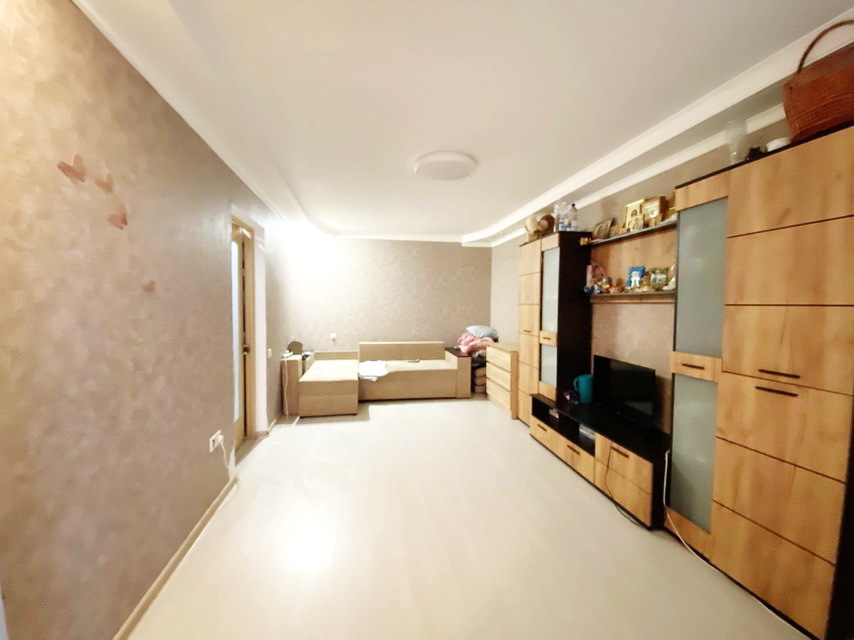 Продажа 2-комнатной квартиры 45.2 м², Киевская ул.