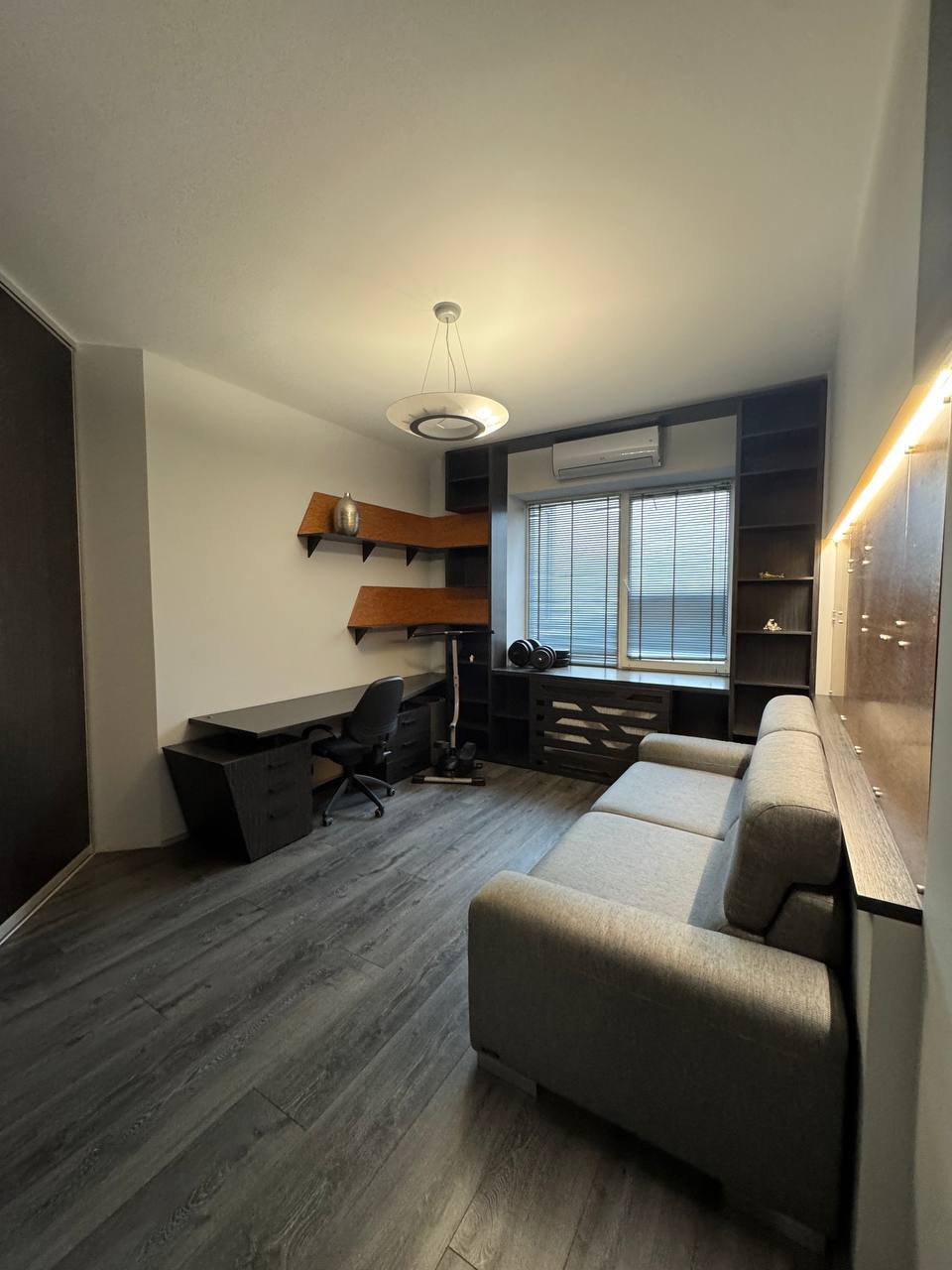 Аренда 3-комнатной квартиры 65 м², Херсонская ул.