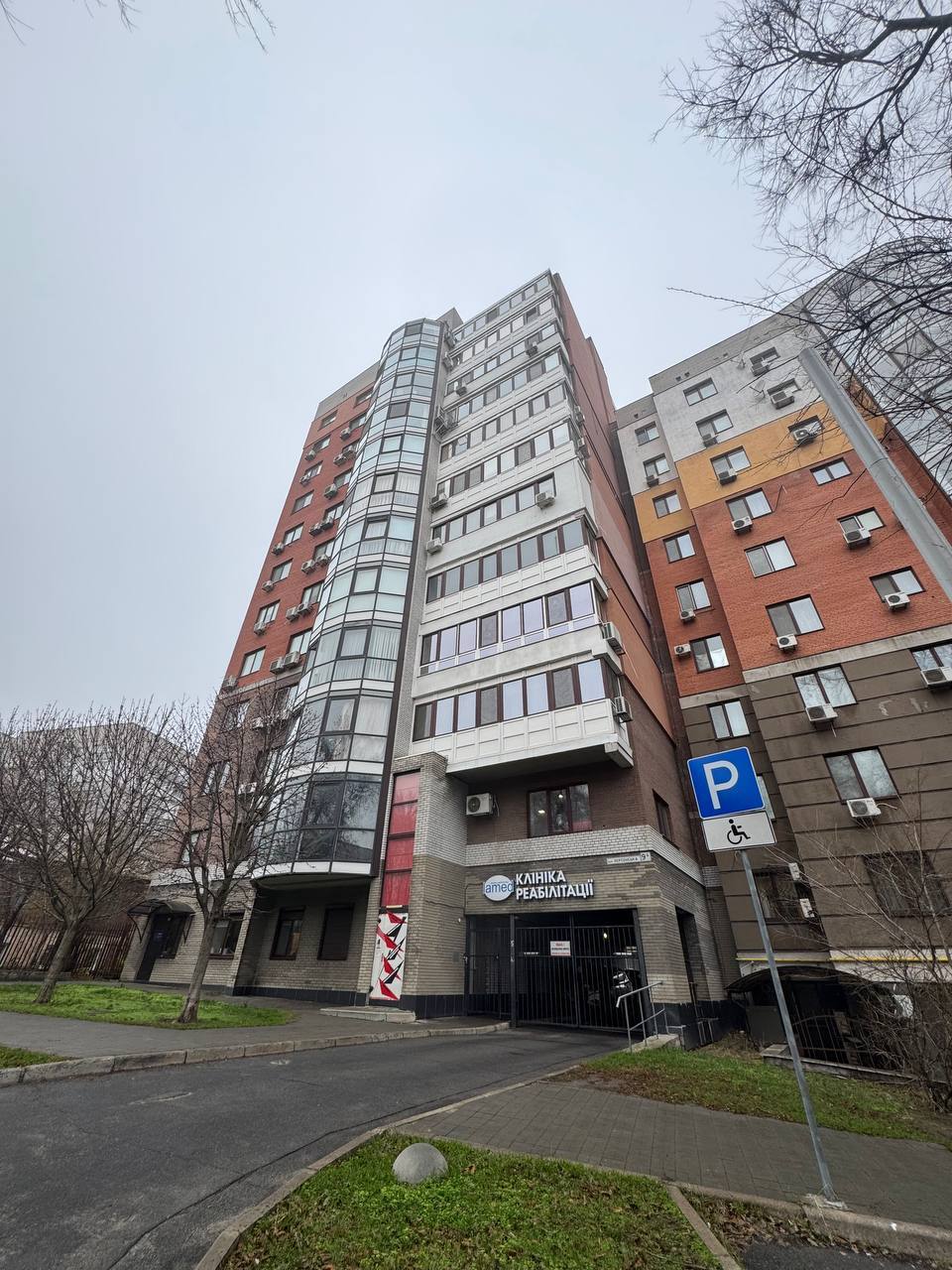 Аренда 3-комнатной квартиры 65 м², Херсонская ул.