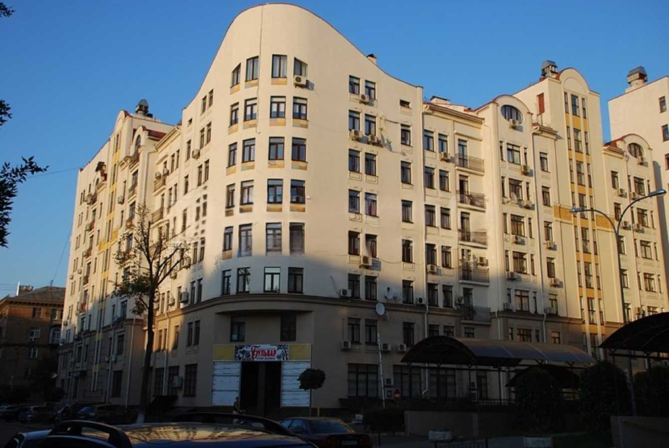 Аренда 2-комнатной квартиры 83 м², Щекавицкая ул., 30/39