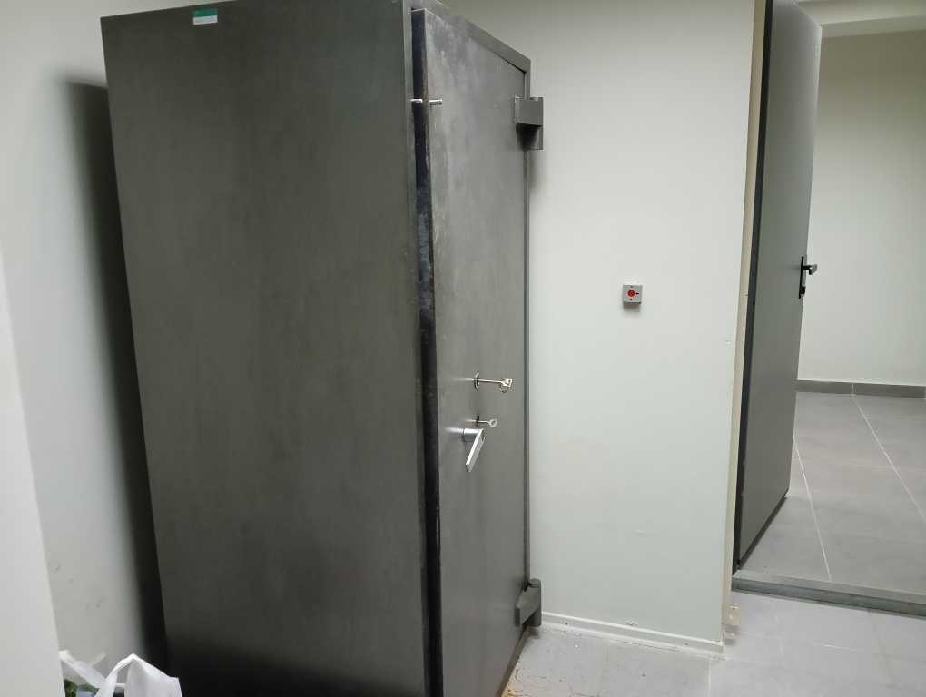 Продаж офісу 174.7 м², Сумська вул., 126