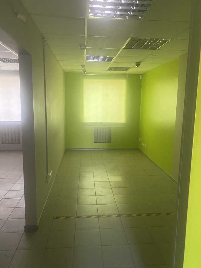 Продаж офісу 106.7 м², 40-річчя Перемоги вул., 13