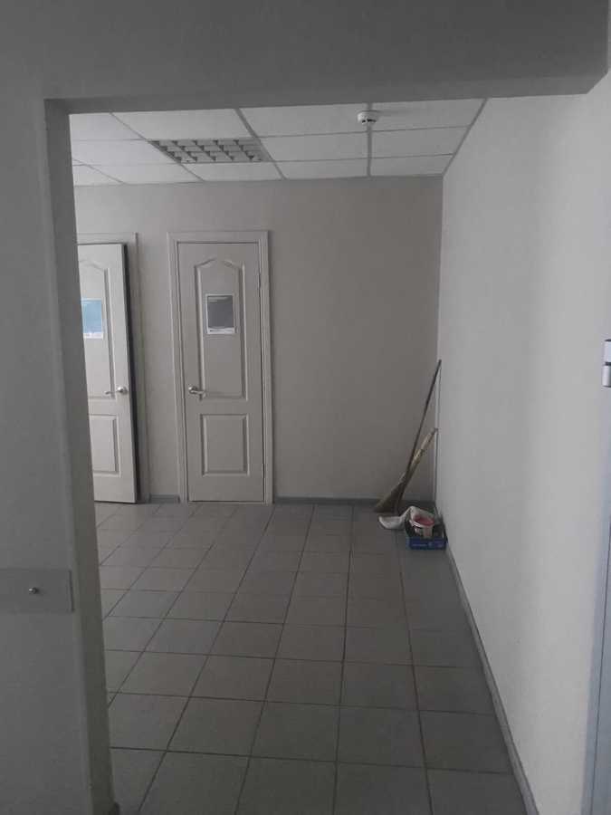 Продаж офісу 106.7 м², 40-річчя Перемоги вул., 13