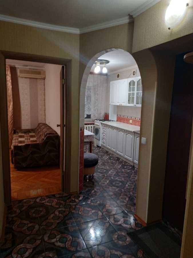 Продажа 3-комнатной квартиры 58.2 м², Зодчих ул., 78