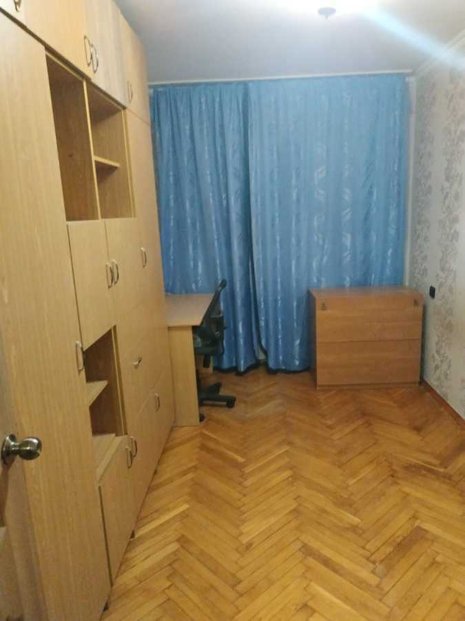 Продажа 3-комнатной квартиры 58.2 м², Зодчих ул., 78