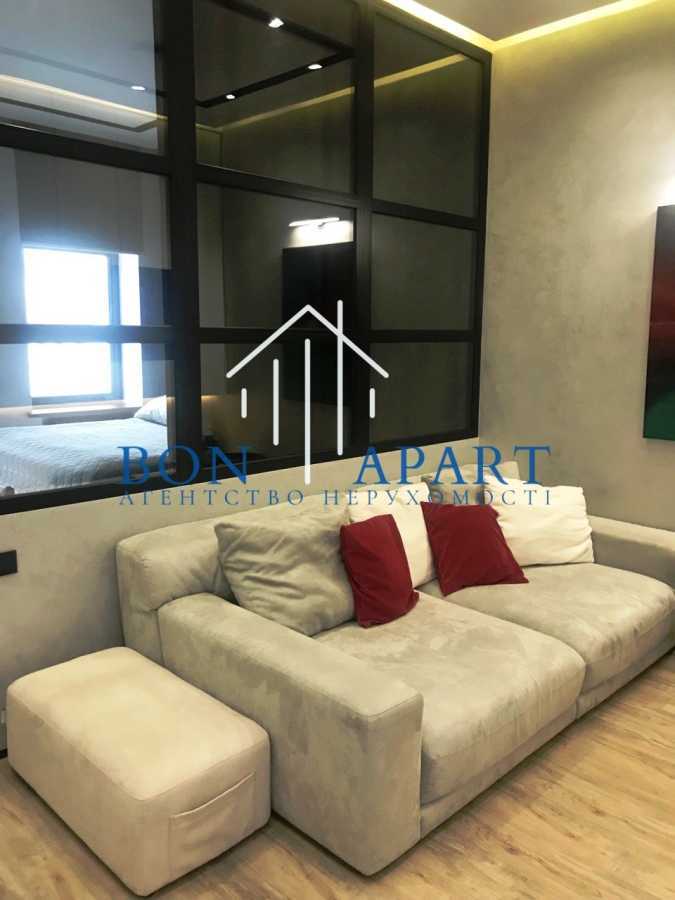 Аренда 2-комнатной квартиры 57 м², Пирогова ул., 1/35