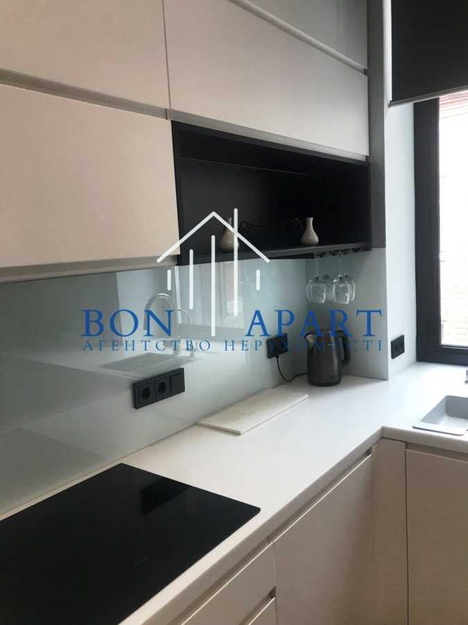 Аренда 2-комнатной квартиры 57 м², Пирогова ул., 1/35