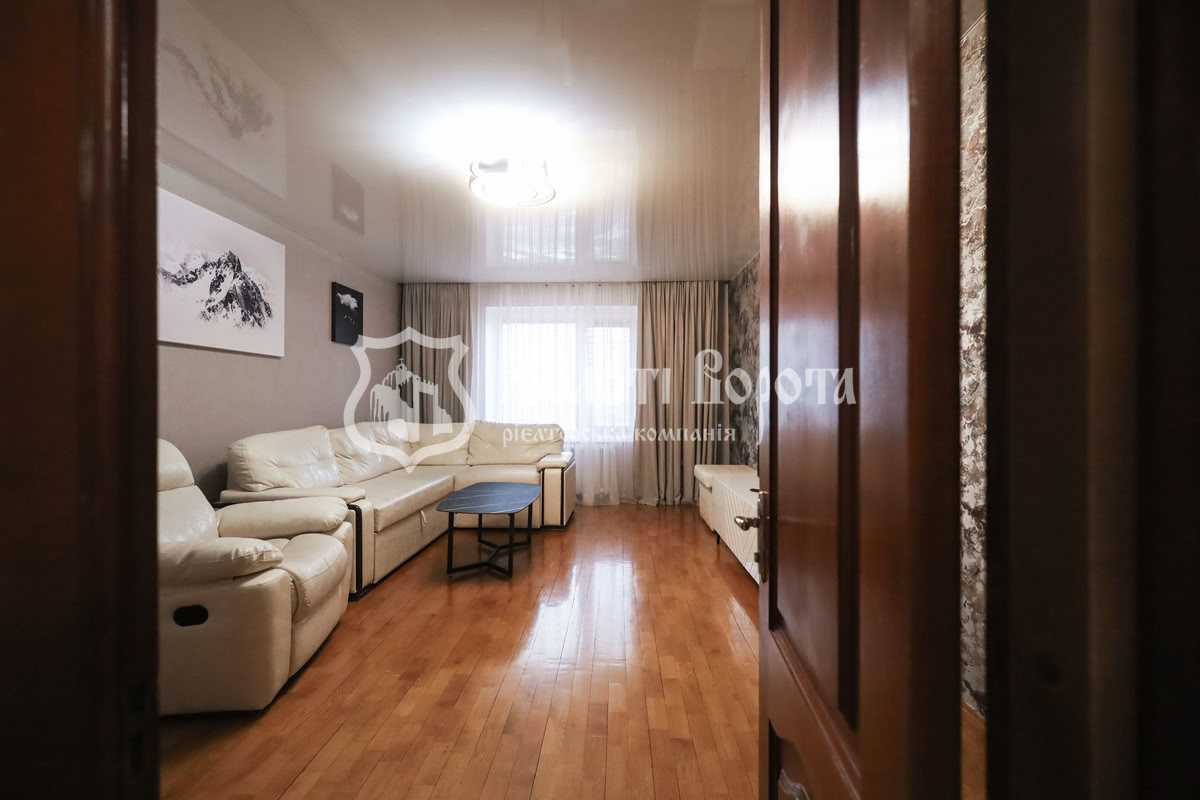 Продажа 3-комнатной квартиры 96.4 м², Михаила Донца ул., Драгоманова, 44а
